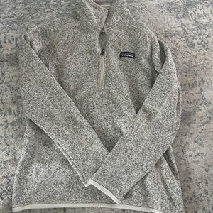 patagonia sweatshirt